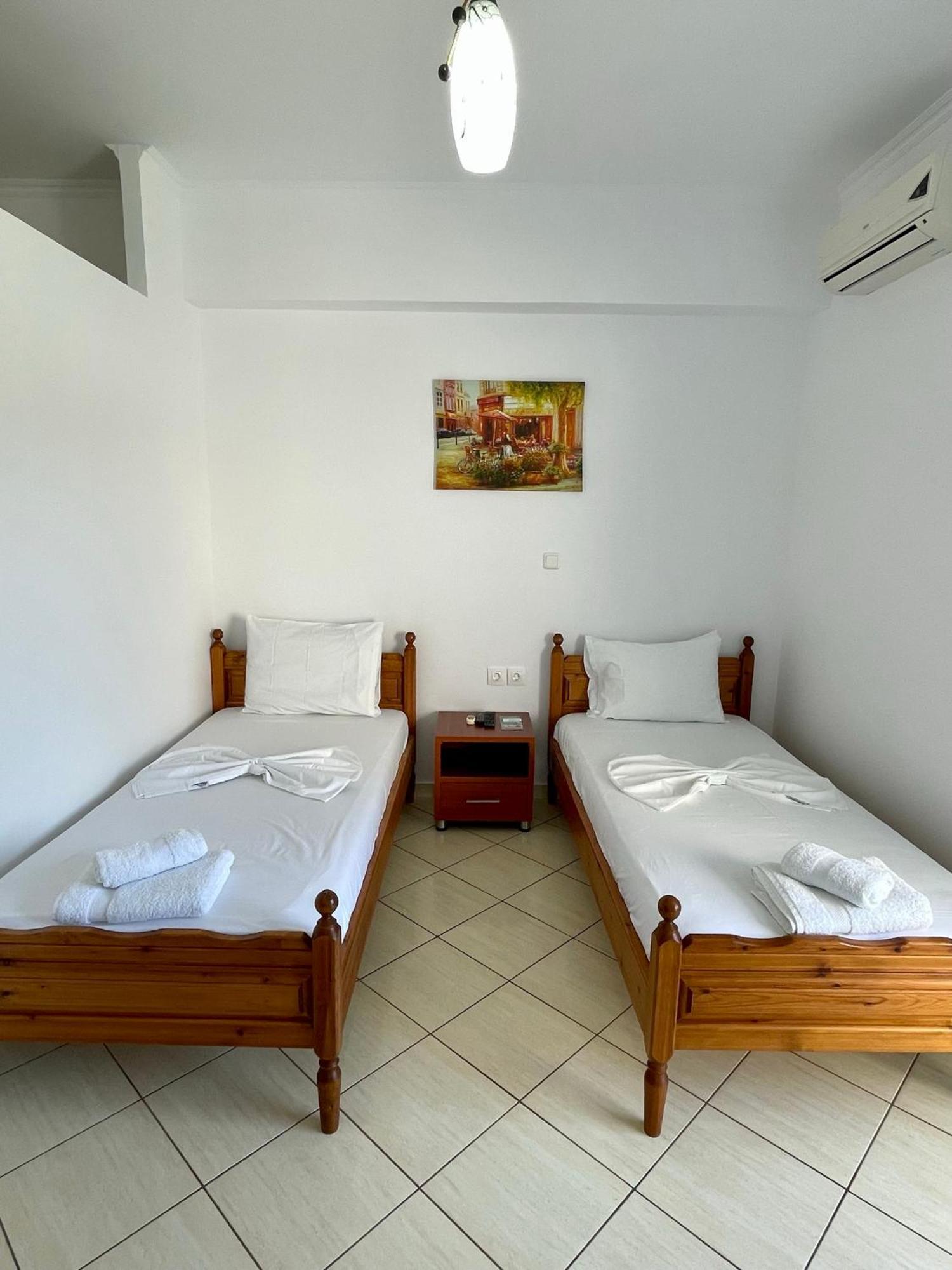 Spilea Apartments Himare Rom bilde