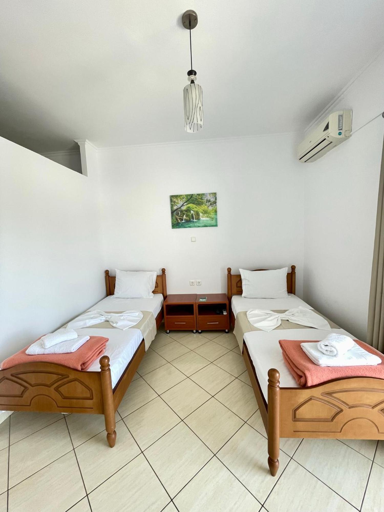 Spilea Apartments Himare Rom bilde